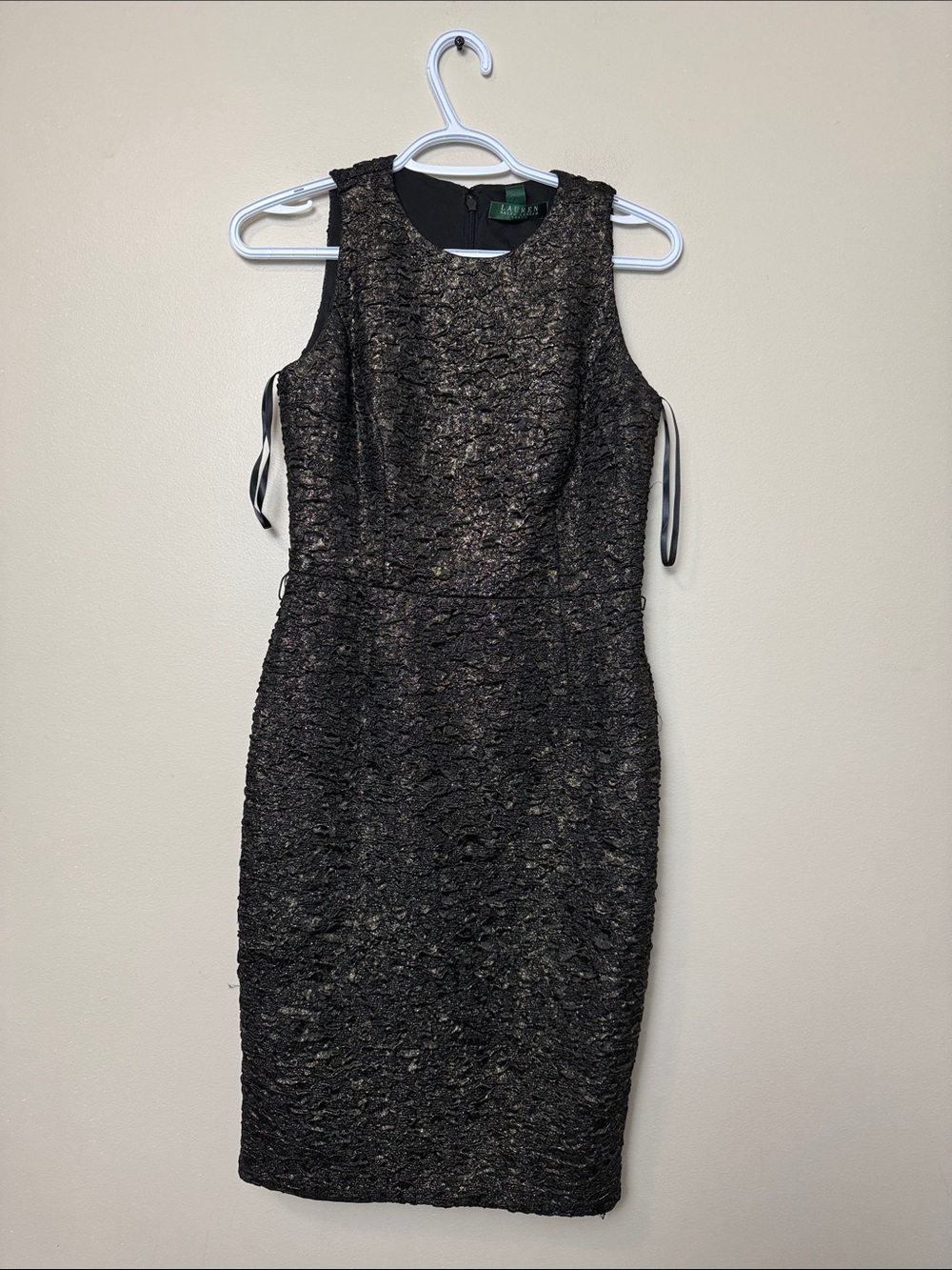 Lauren Ralph Lauren Black and Metallic Gold Textured Dress size 2